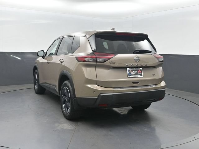 Used 2024 Nissan Rogue SV FWD image 30