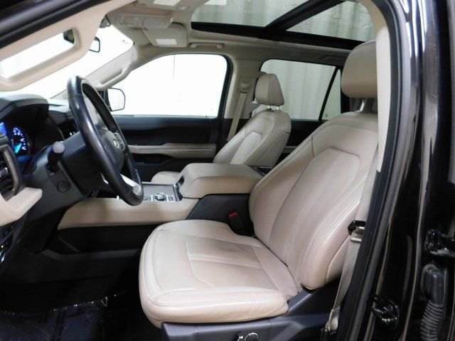 Used 2024 Ford Expedition Max Limited image 9