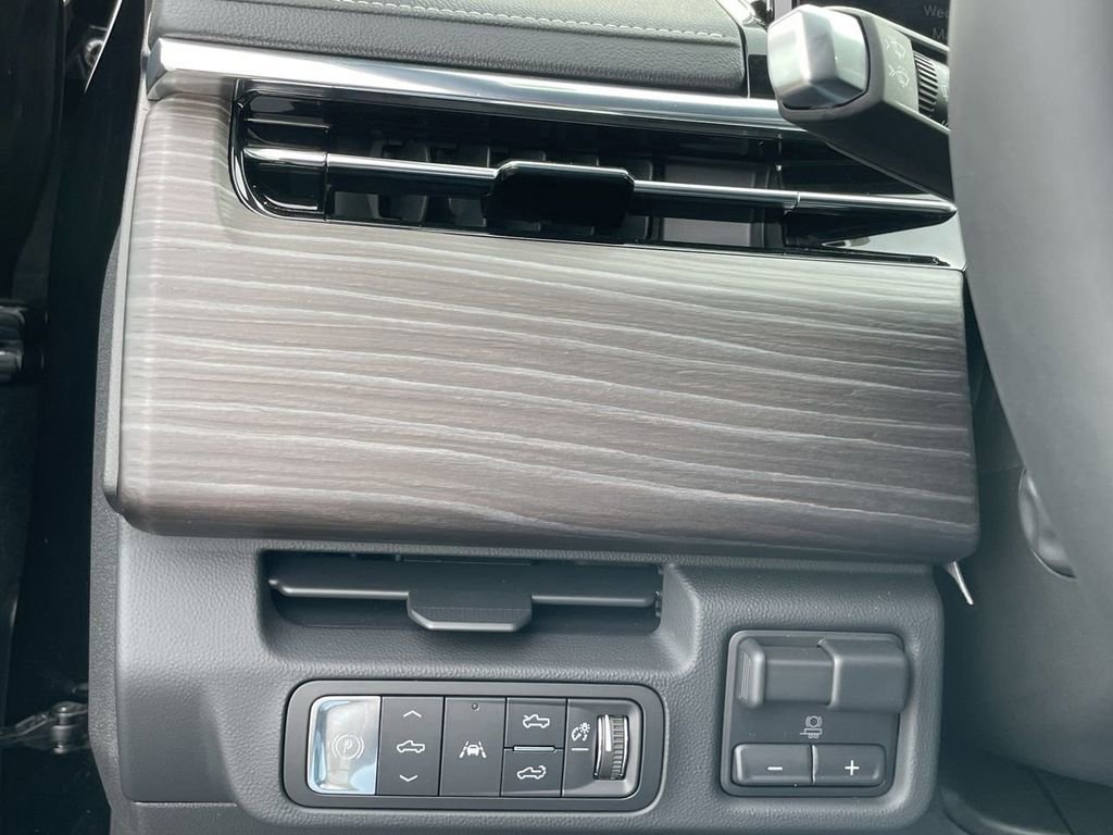 New 2025 GMC Sierra EV Denali image 24