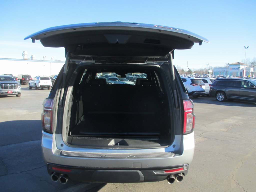 Used 2023 Chevrolet Tahoe RST w/ Sport Performance Package image 9