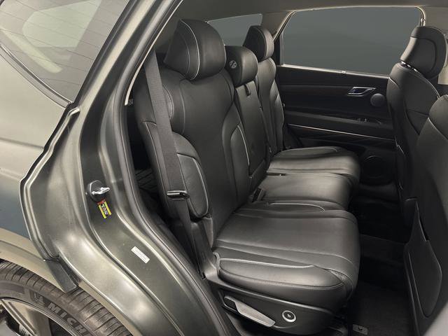 Used 2025 Genesis GV80 2.5T Prestige image 34