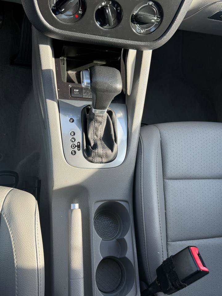 Used 2006 Volkswagen Jetta 2.5 FWD image 18