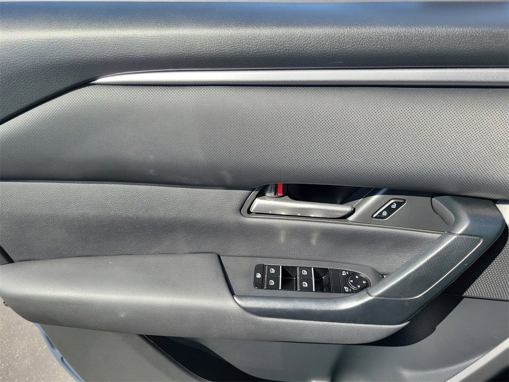 Used 2024 MAZDA CX-50 AWD 2.5 S w/ Select Package image 16