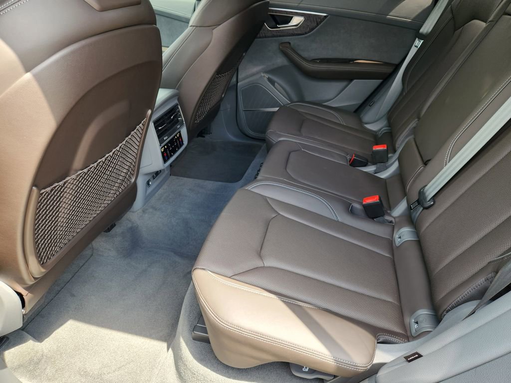 Certified 2023 Audi Q8 Prestige w/ Prestige Package AWD/4WD image 34
