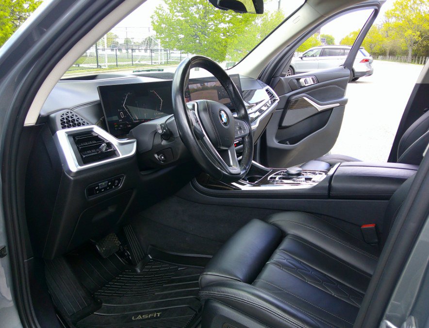 Used 2023 BMW X7 xDrive40i AWD/4WD image 98