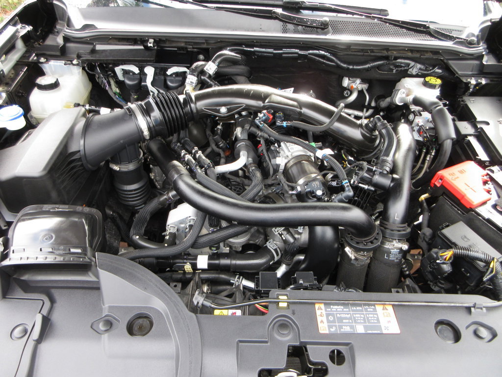 Certified 2025 Ford Ranger Raptor AWD/4WD image 30