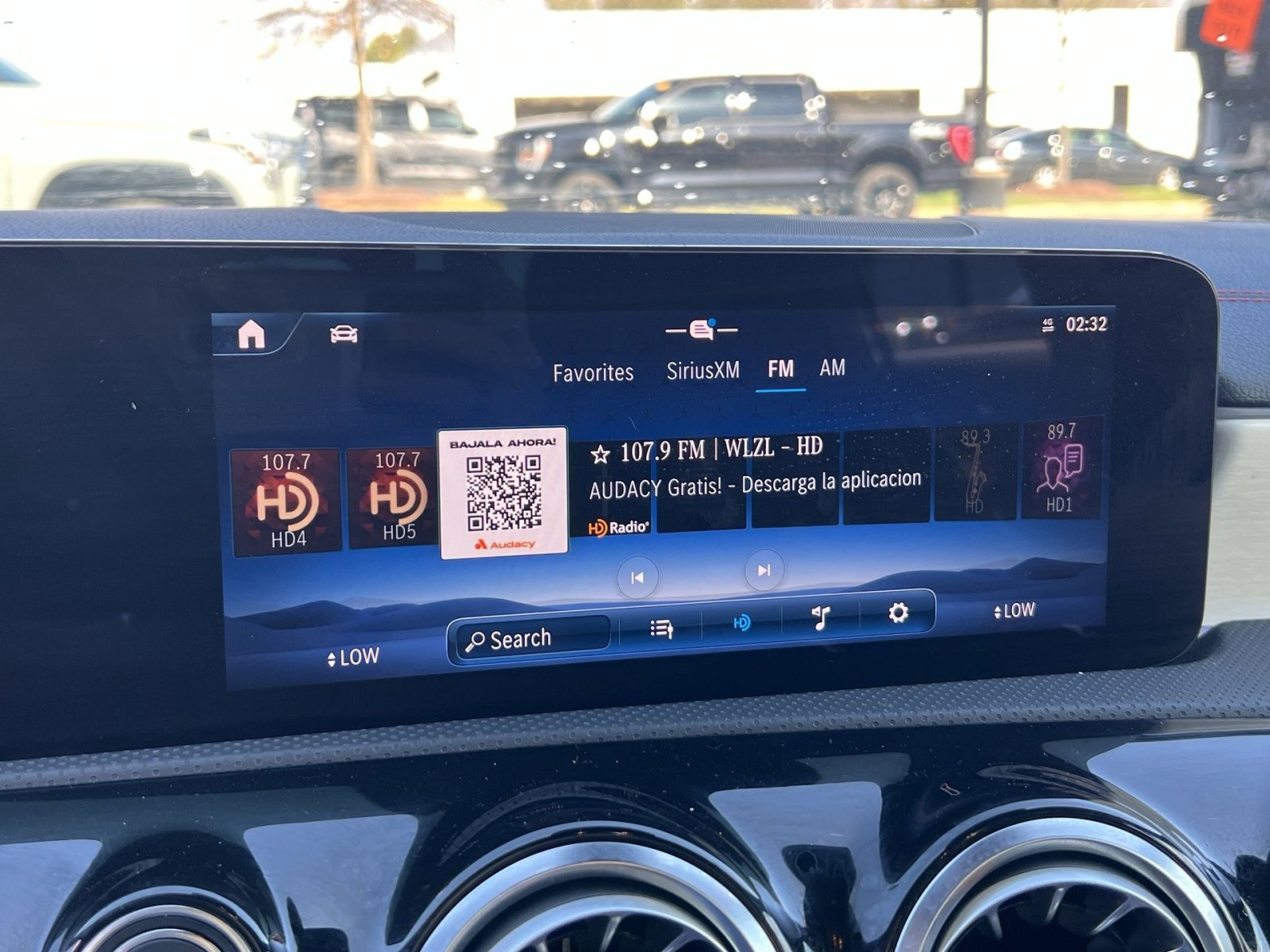 Used 2024 Mercedes-Benz CLA 250 4MATIC image 18