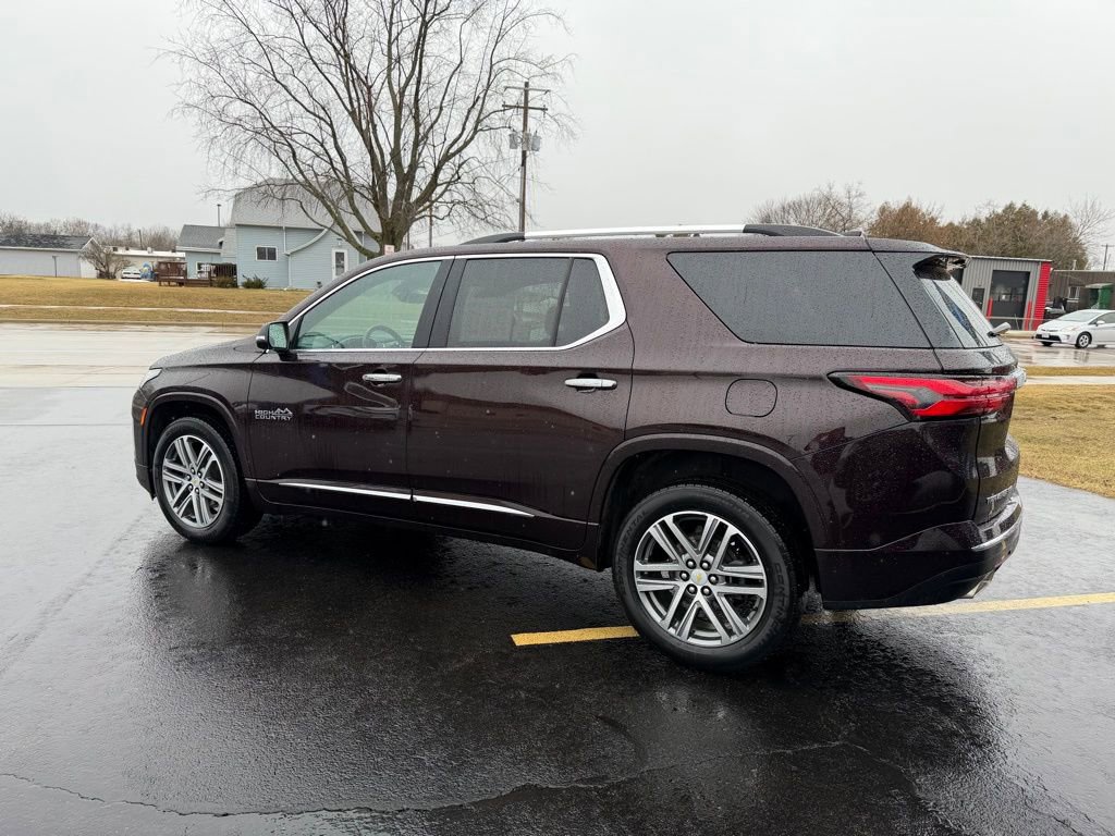 Used 2022 Chevrolet Traverse High Country w/ LPO, Floor Liner Package image 3