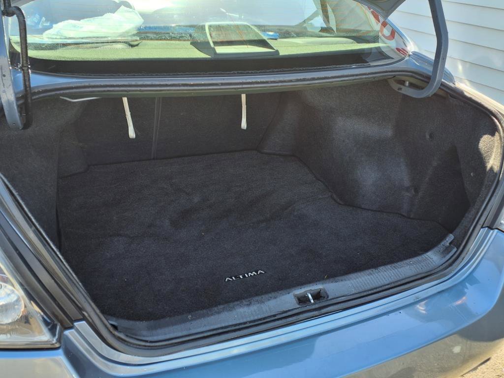 Used 2012 Nissan Altima 2.5 S image 10