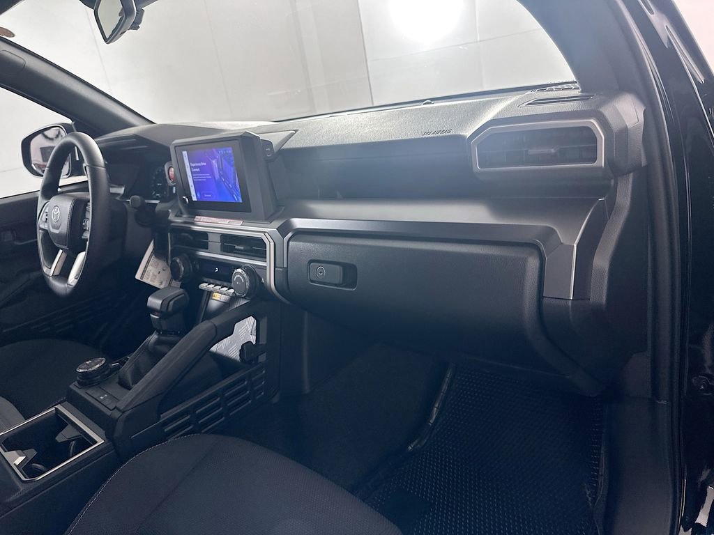 Certified 2025 Toyota 4Runner TRD Off-Road image 29