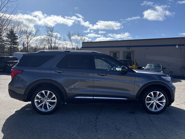 Certified 2022 Ford Explorer Platinum w/ Equipment Group 601A image 4