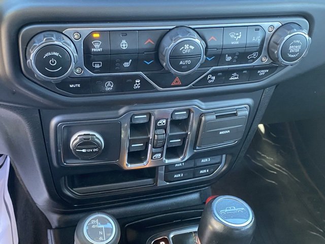 Used 2021 Jeep Gladiator Overland image 20