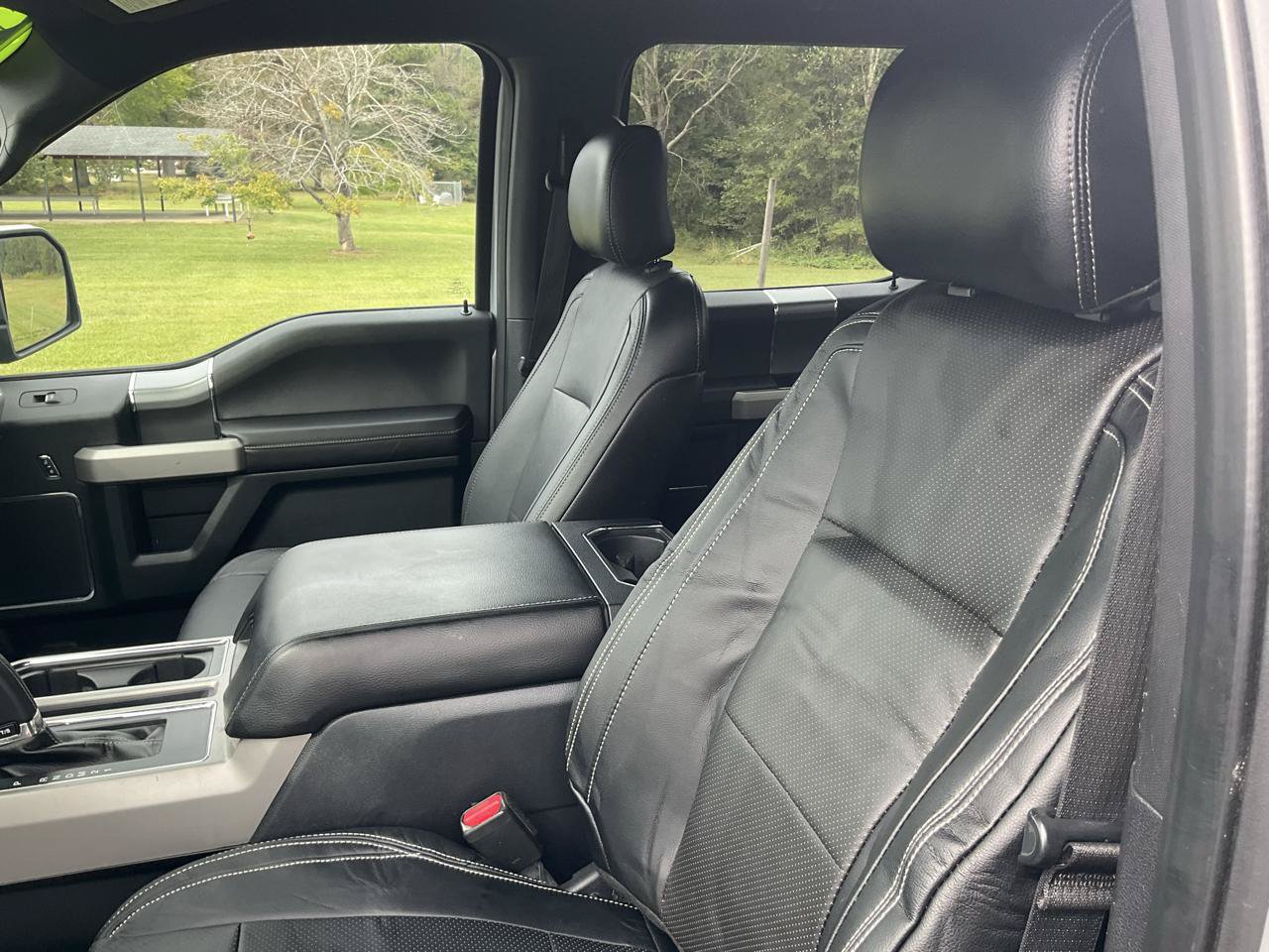 Used 2015 Ford F150 Lariat w/ Equipment Group 502A Luxury AWD/4WD image 19