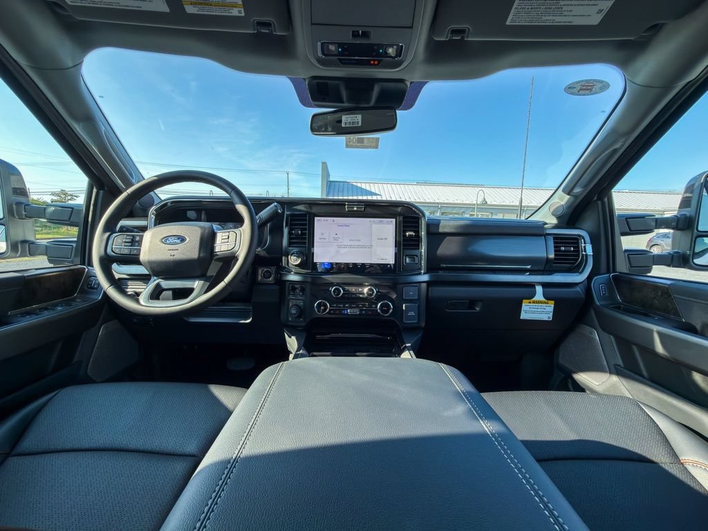 New 2027 Ford F350 Lariat w/ Black Appearance Package AWD/4WD image 17