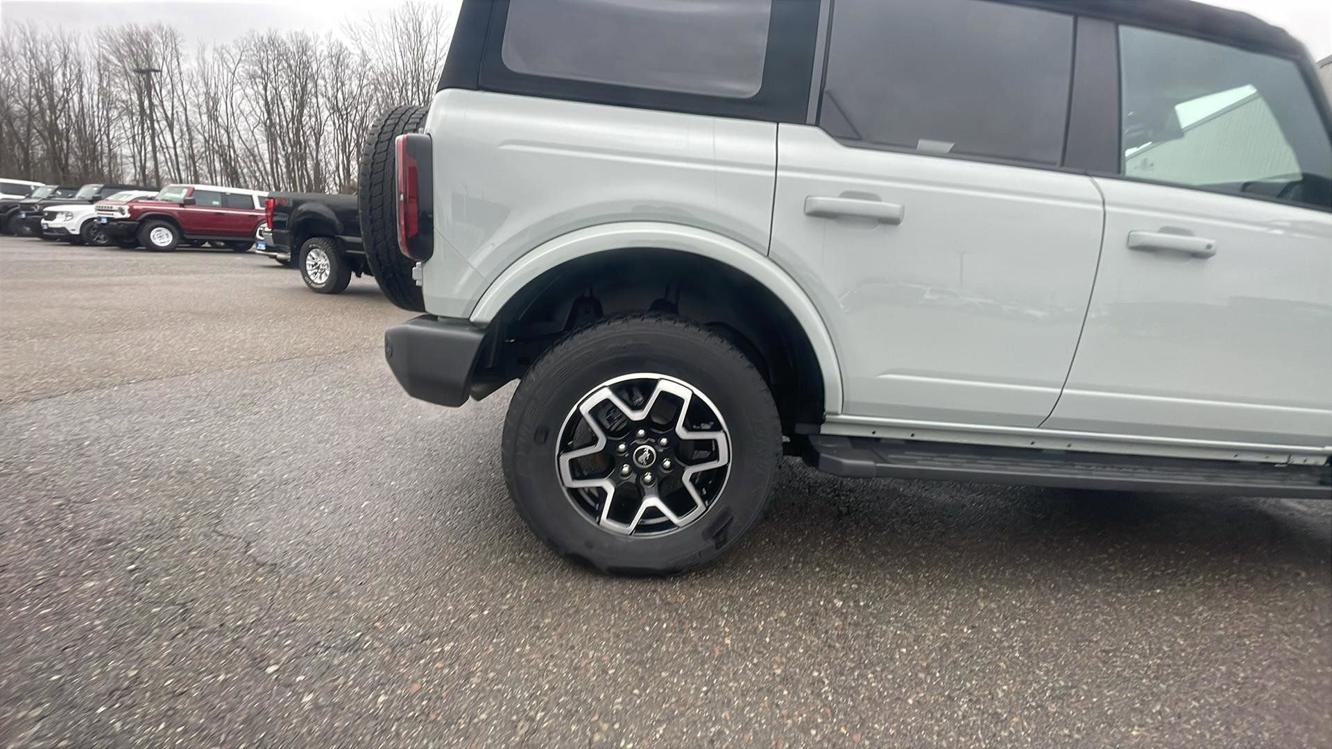 Certified 2024 Ford Bronco Outer Banks AWD/4WD image 23