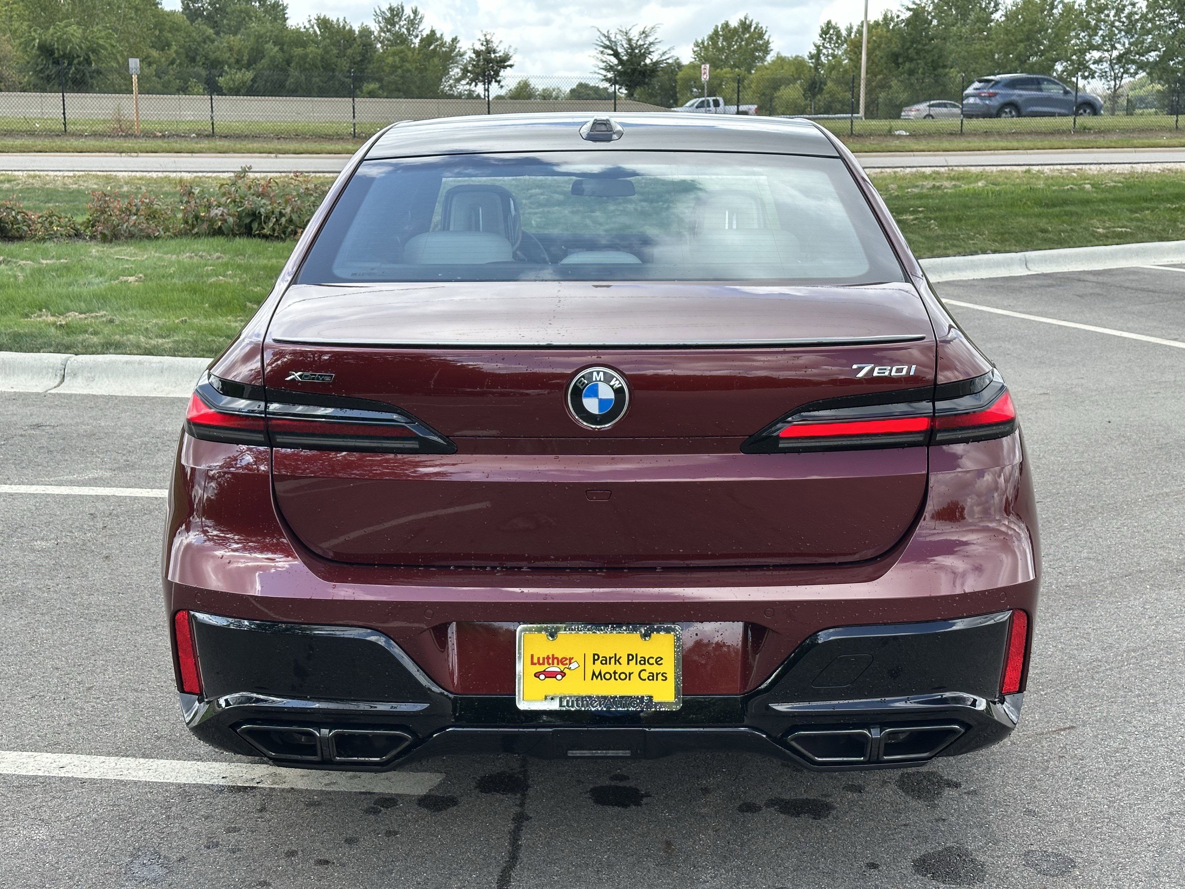 New 2026 BMW 760i xDrive w/ Executive Package image 6