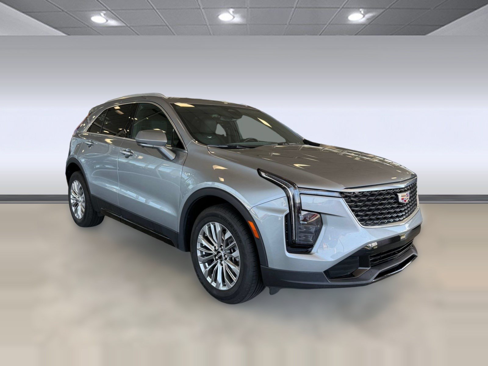 Used 2025 Cadillac XT4 Premium Luxury FWD image 7