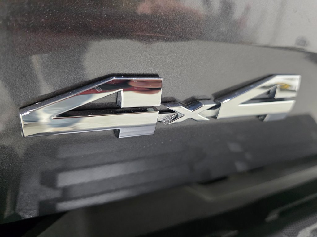 Used 2025 Toyota Tundra Limited image 34