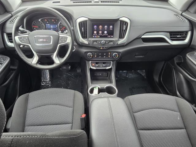 Used 2023 GMC Terrain SLE image 29