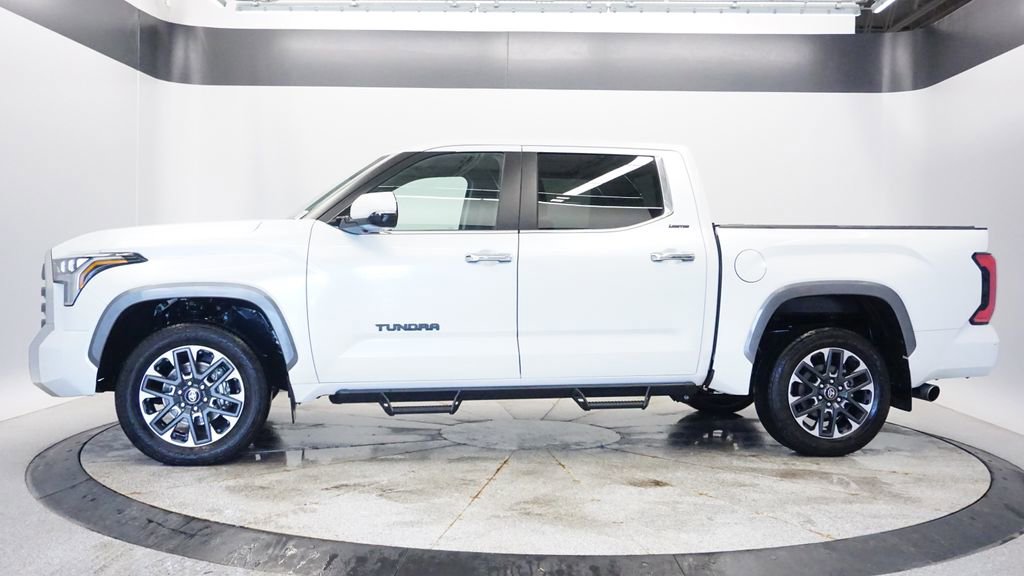 Used 2025 Toyota Tundra Limited image 2