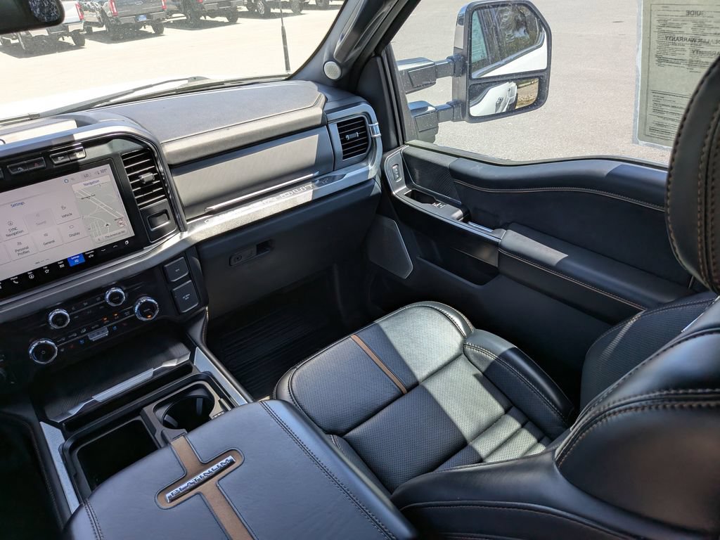 Used 2024 Ford F450 Platinum w/ FX4 Off-Road Package AWD/4WD image 18