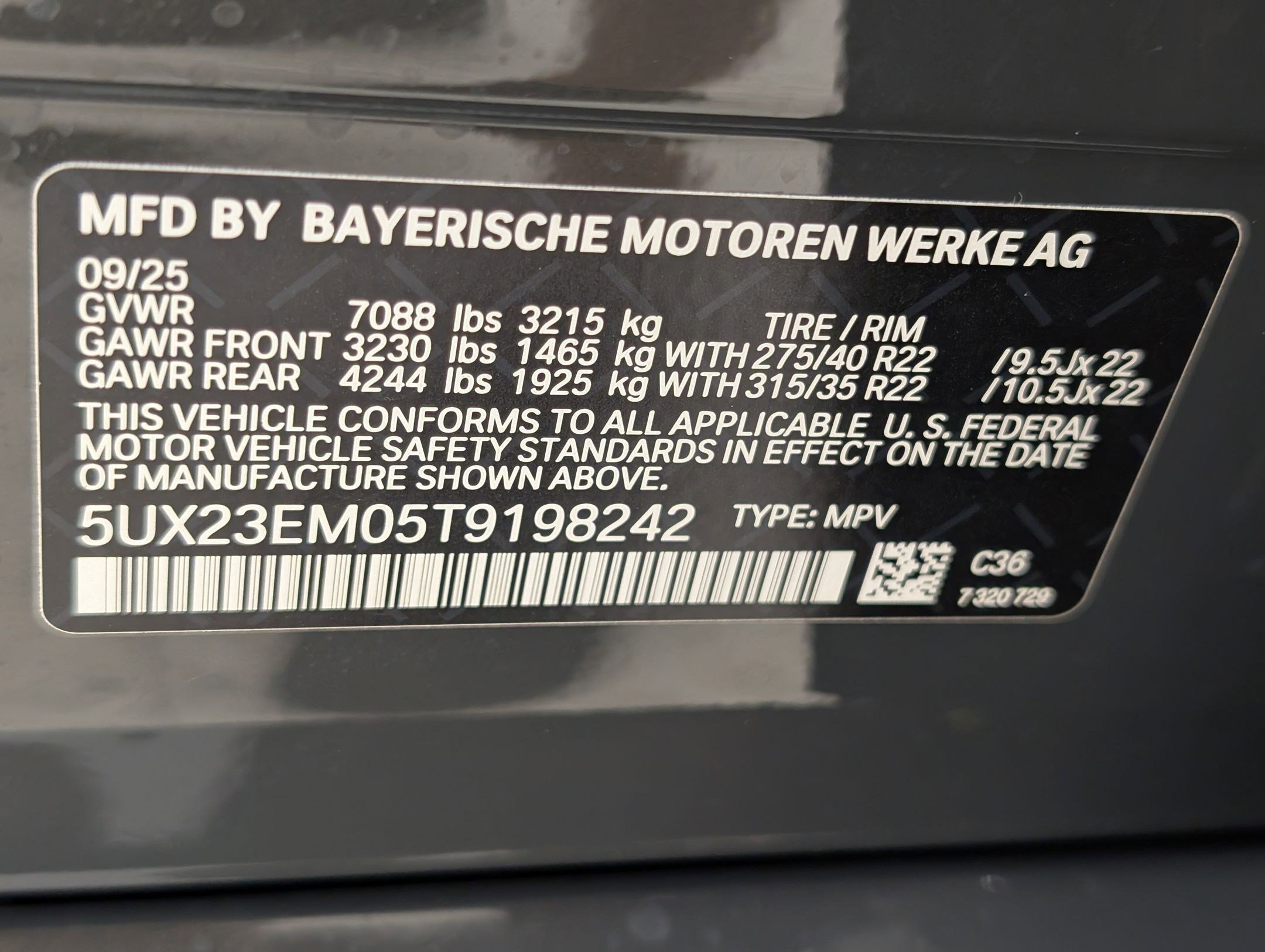 New 2026 BMW X7 xDrive40i w/ Executive Package image 21