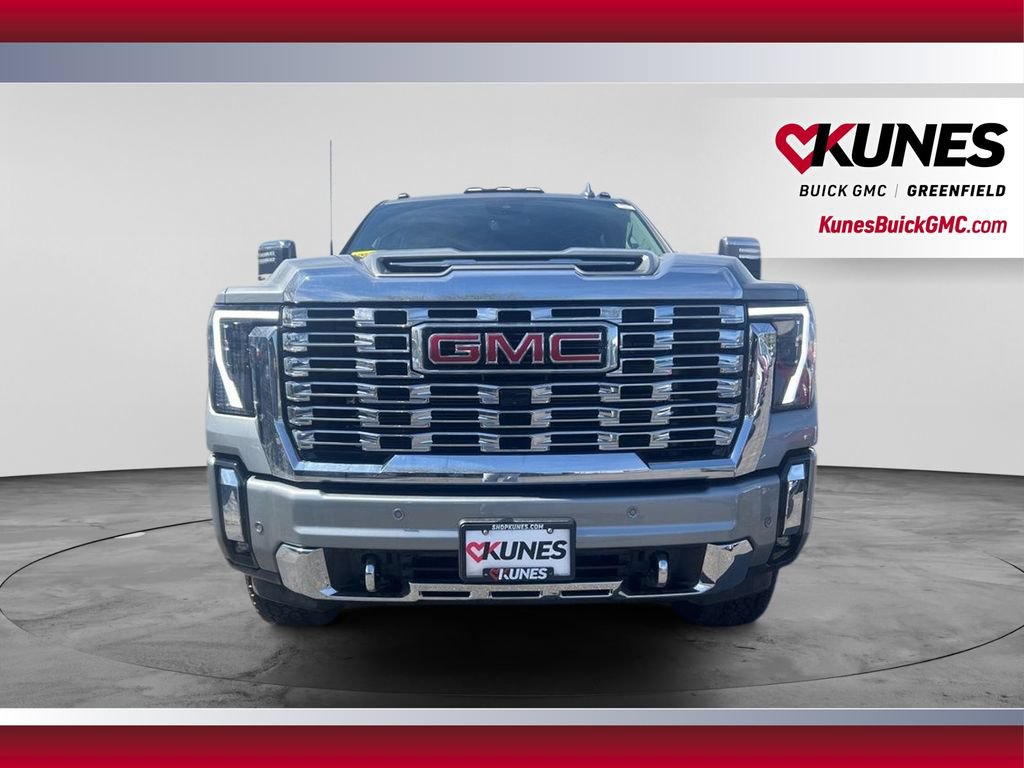 New 2026 GMC Sierra 2500 Denali w/ Denali Reserve Package AWD/4WD image 13