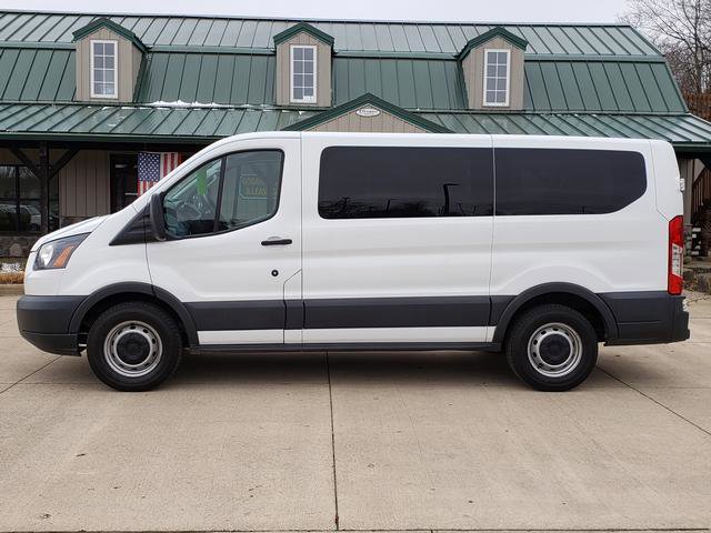 Used 2017 Ford Transit 150 XL image 2