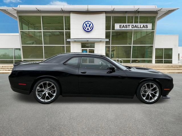 Used 2021 Dodge Challenger GT image 3