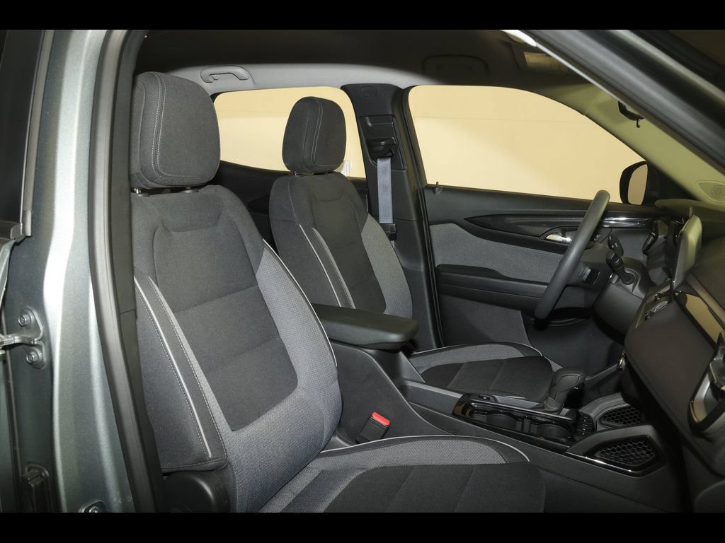 Certified 2026 Chevrolet TrailBlazer LS w/ LS Convenience Package AWD/4WD image 28