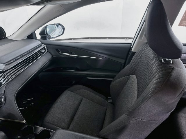 Used 2025 Toyota Camry LE FWD image 22