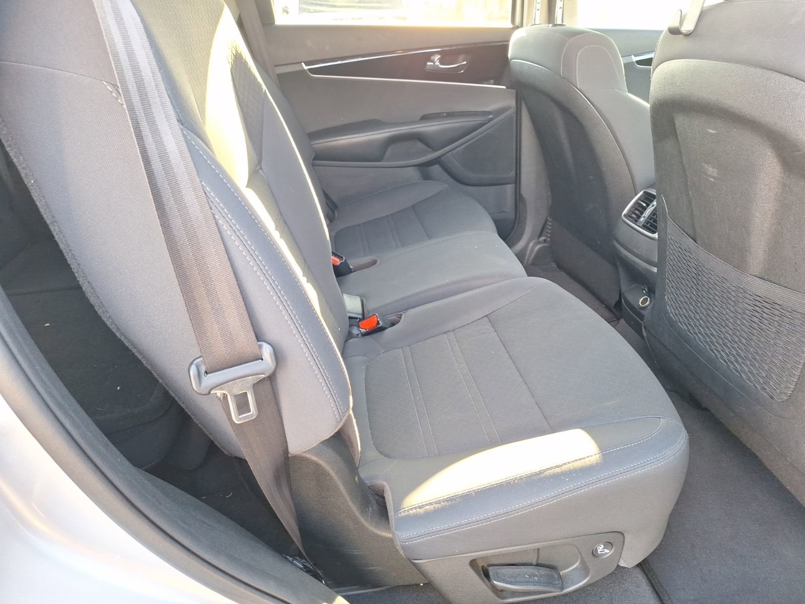 Used 2020 Kia Sorento L image 31