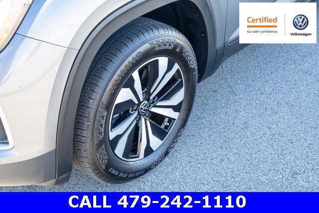 Certified 2024 Volkswagen Atlas SE image 10