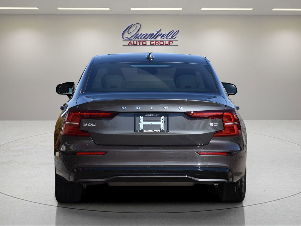 Used 2025 Volvo S60 B5 Plus FWD image 5