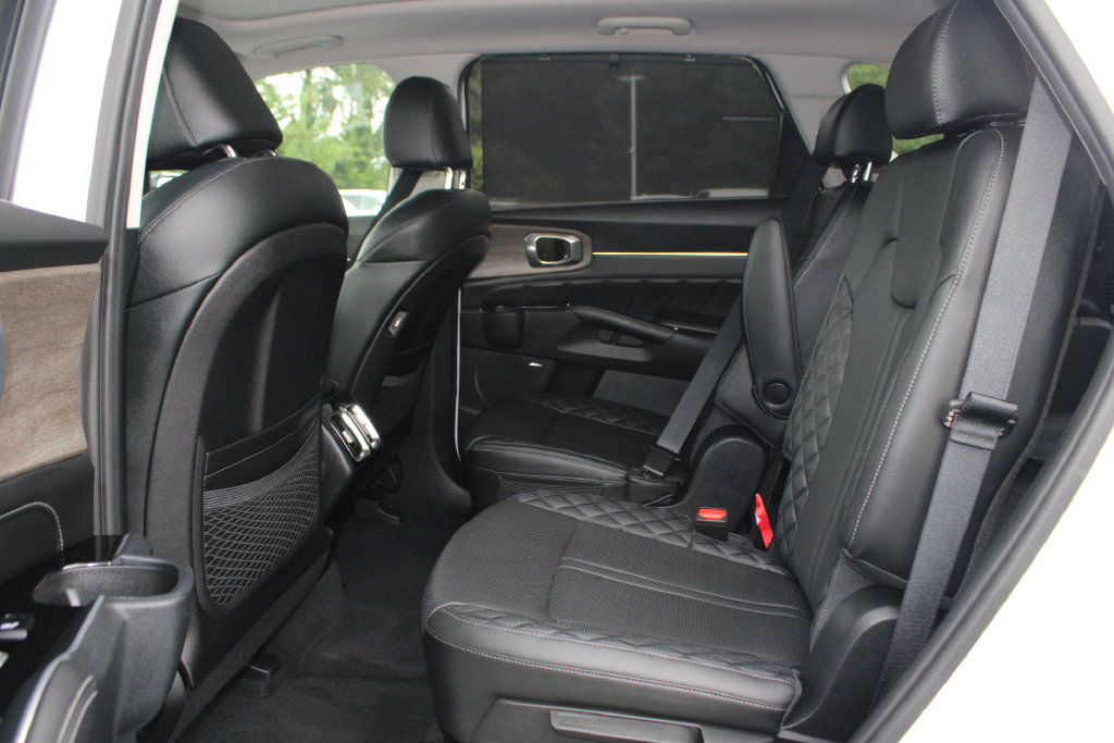 Used 2023 Kia Sorento SX Prestige AWD/4WD image 16