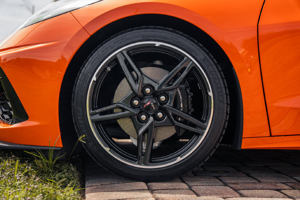 Used 2024 Chevrolet Corvette Stingray Preferred Conv w/ Battery Protection Package RWD image 15