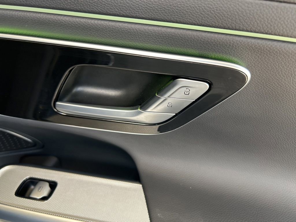 Used 2025 Mercedes-Benz E 350 4MATIC Sedan w/ Winter Package image 35