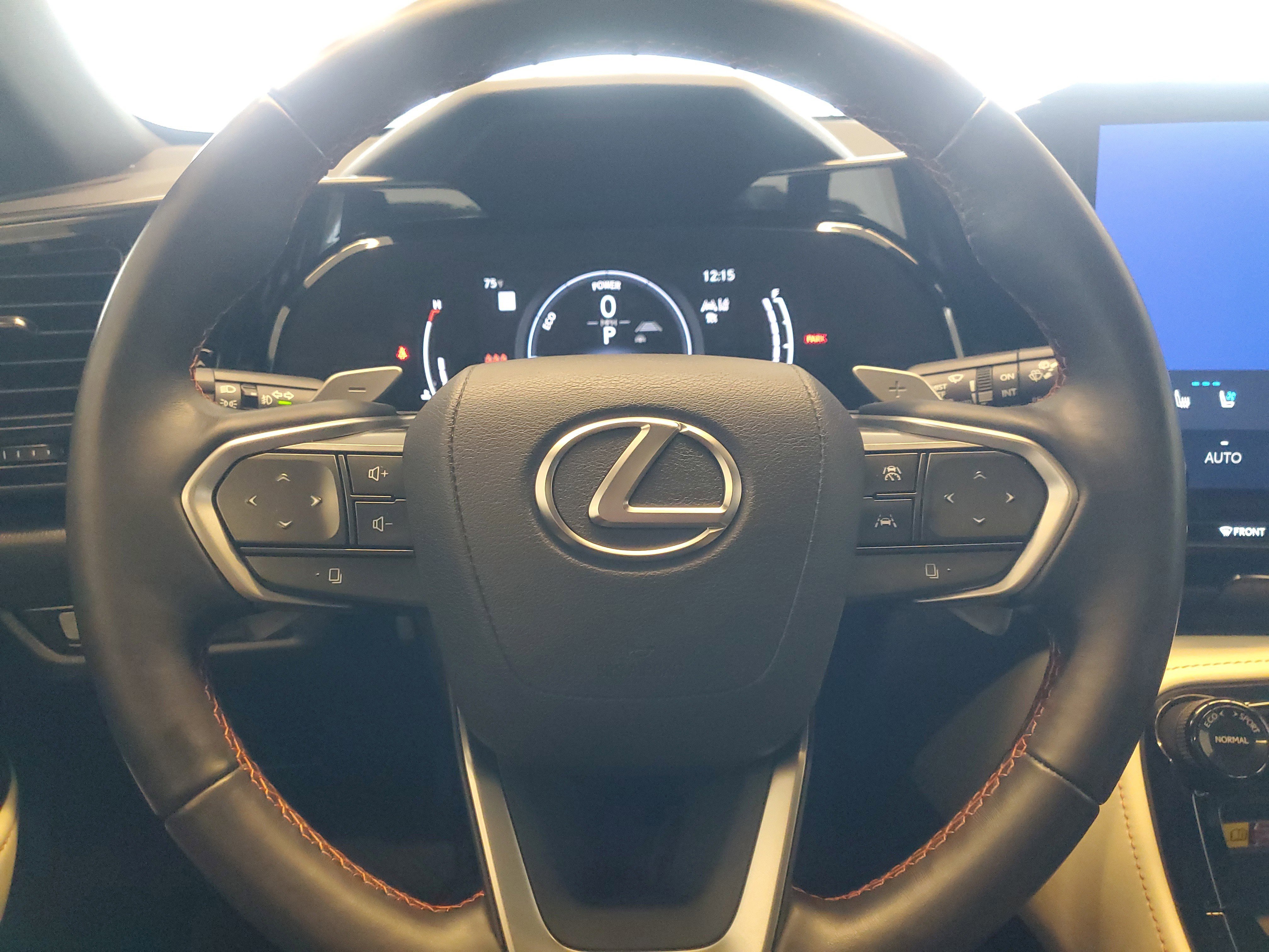 Used 2023 Lexus NX 350h NX 350h Premium image 25