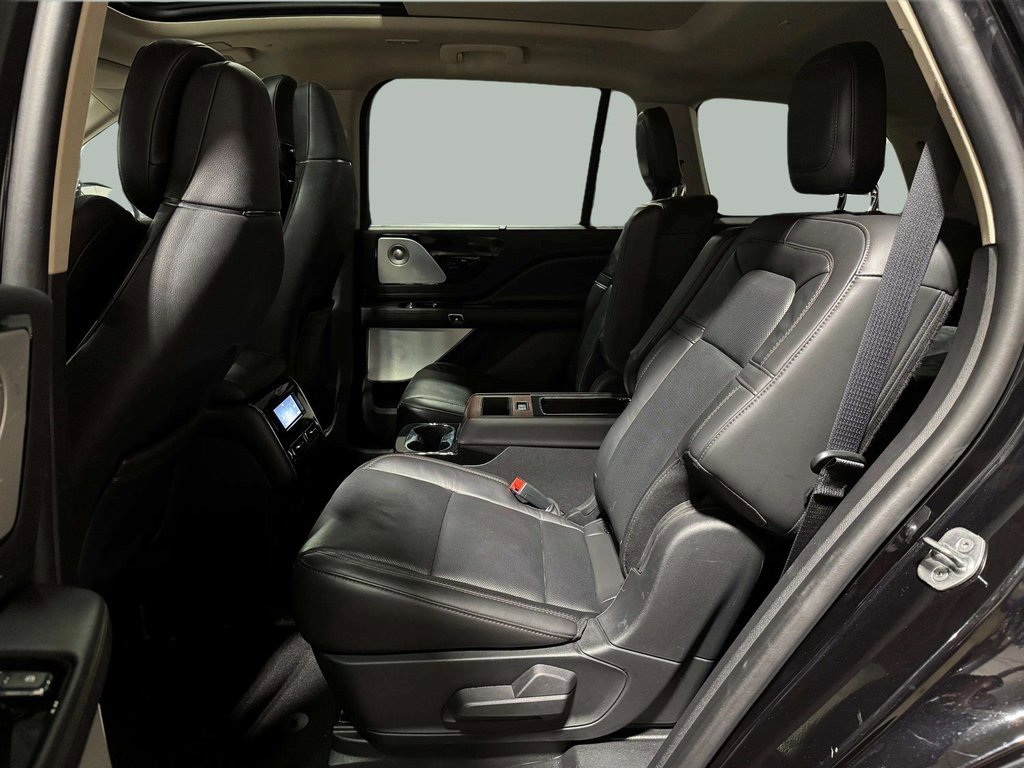 Certified 2022 Lincoln Aviator Grand Touring w/ Equipment Group 301A image 23