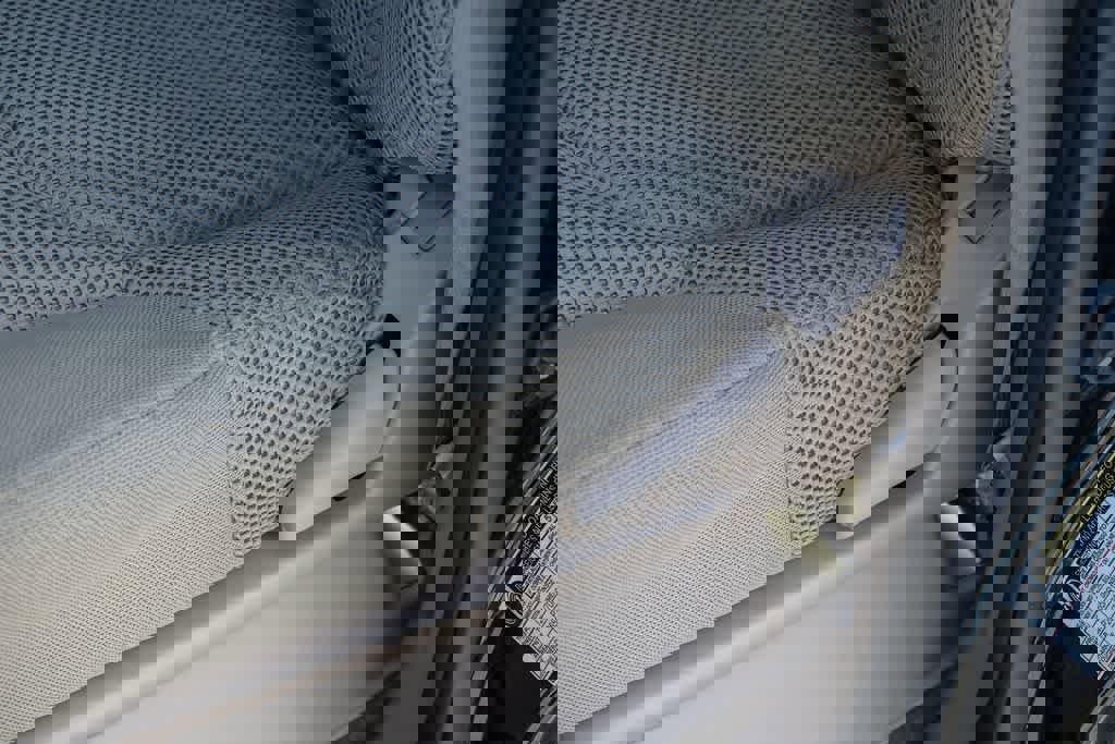 Used 2018 Nissan Frontier SV image 26