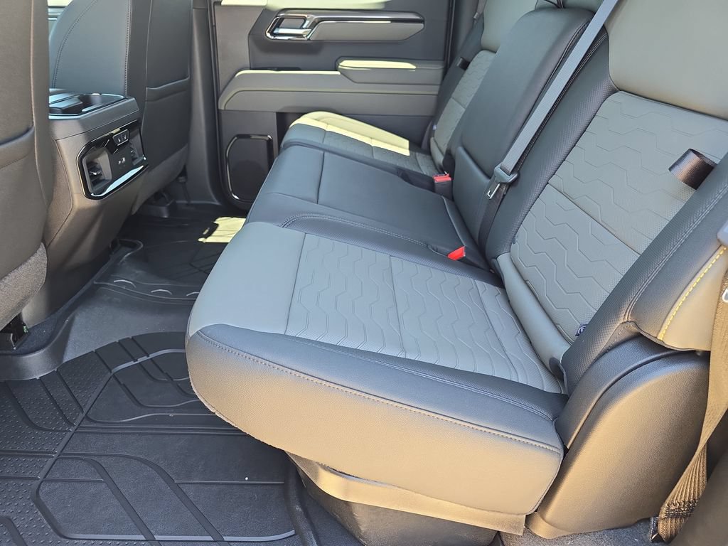 New 2026 Chevrolet Silverado 1500 ZR2 AWD/4WD image 15