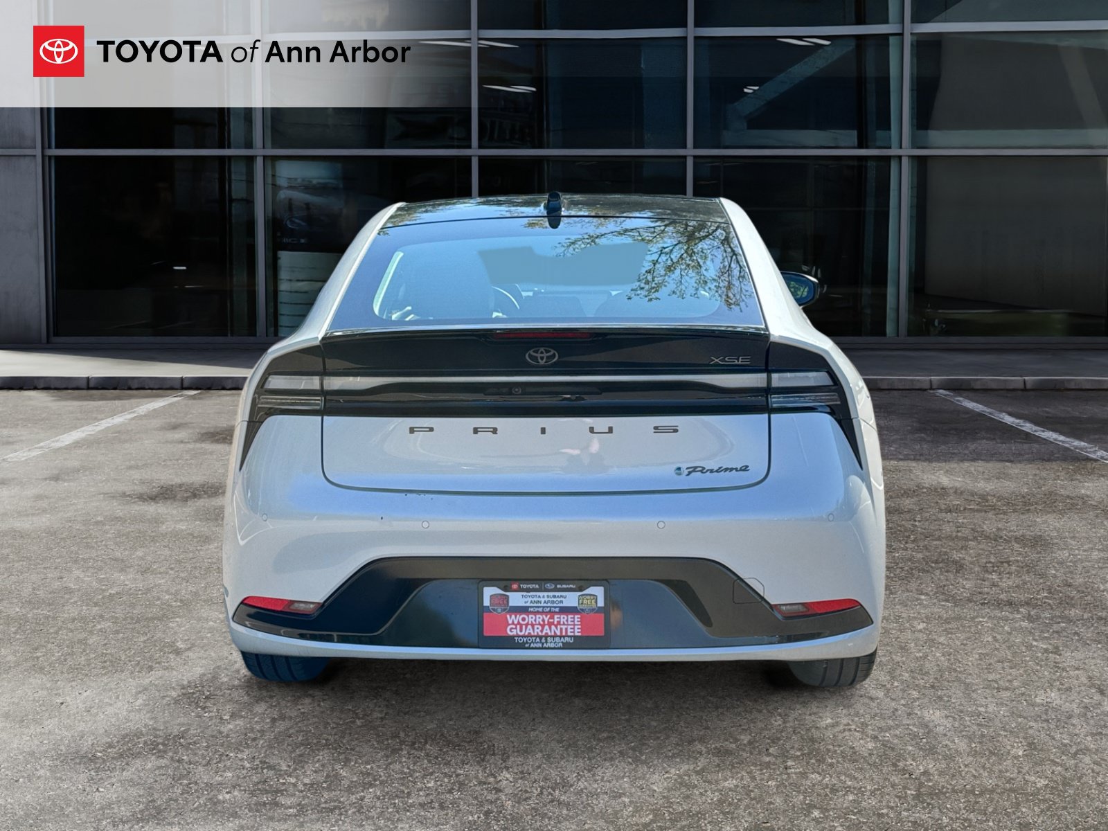 Used 2024 Toyota Prius Prime Premium w/ Advanced Technology Package FWD image 11
