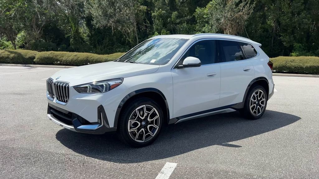 New 2026 BMW X1 xDrive28i w/ Convenience Package image 4
