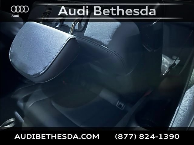 New 2026 Audi SQ7 Prestige AWD/4WD image 24