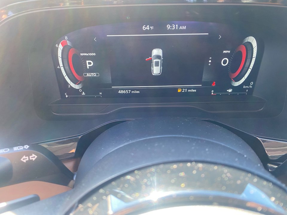 Used 2024 Nissan Pathfinder Platinum AWD/4WD image 14