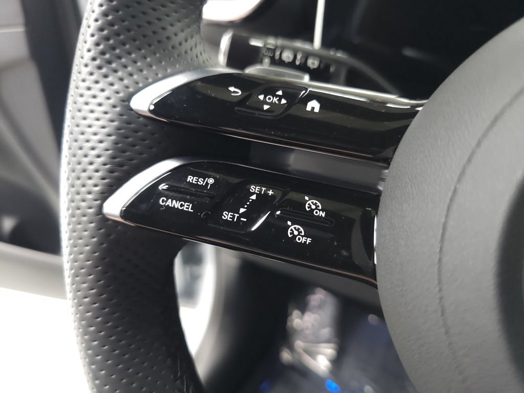 Certified 2026 Mercedes-Benz GLC 300 4MATIC image 10
