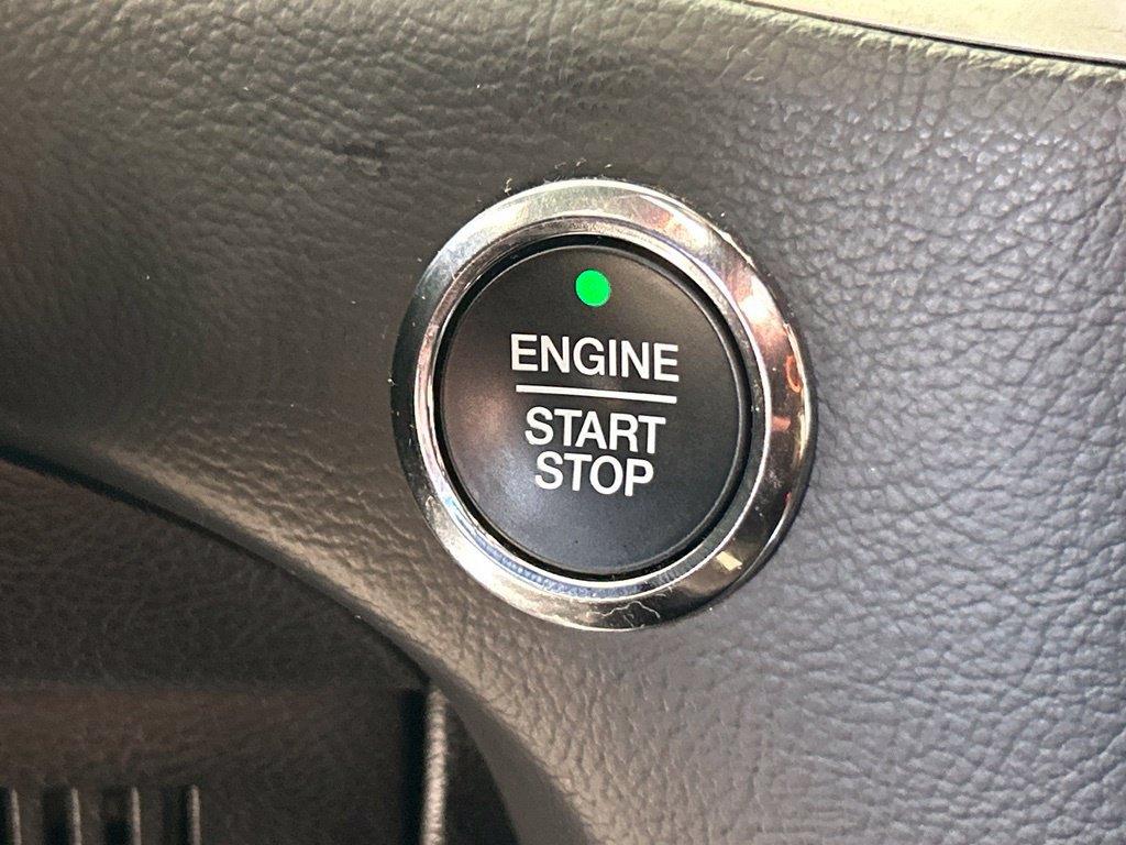 Used 2021 Ford Edge ST-Line FWD image 40