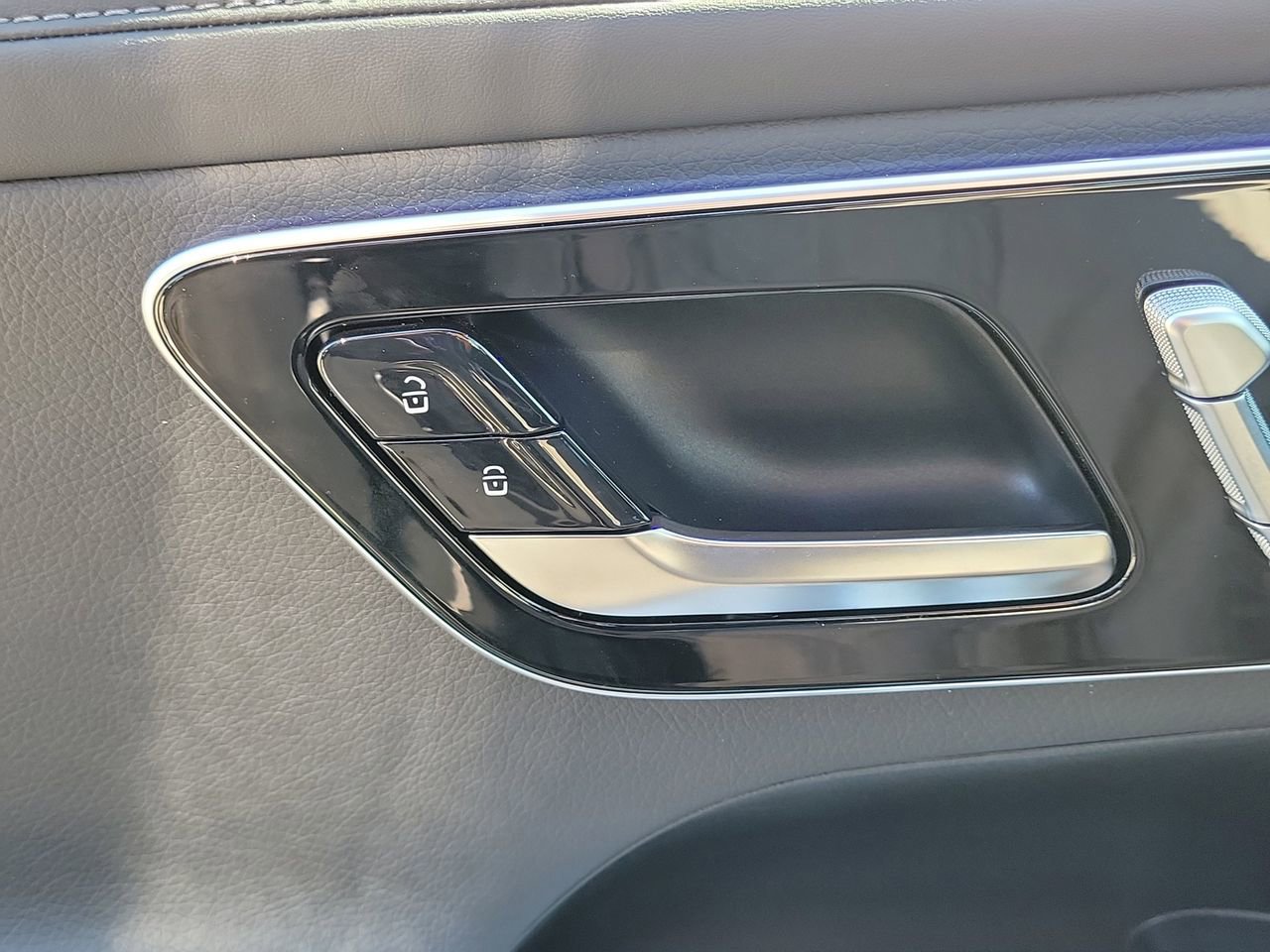 New 2026 Mercedes-Benz GLC 43 AMG 4MATIC image 23