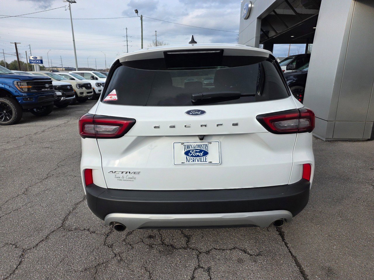 Used 2025 Ford Escape Active image 5