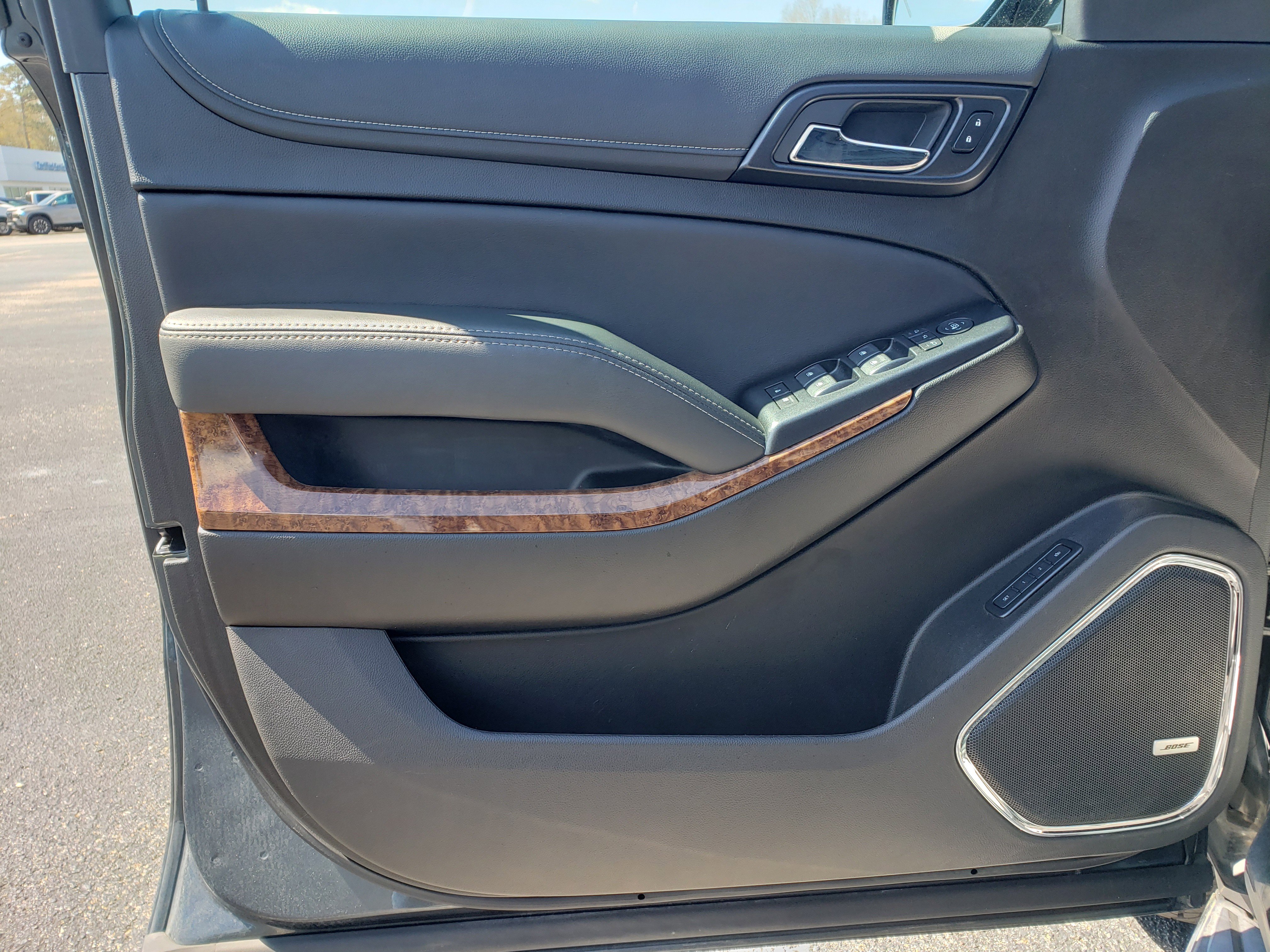 Used 2019 Chevrolet Tahoe Premier image 13